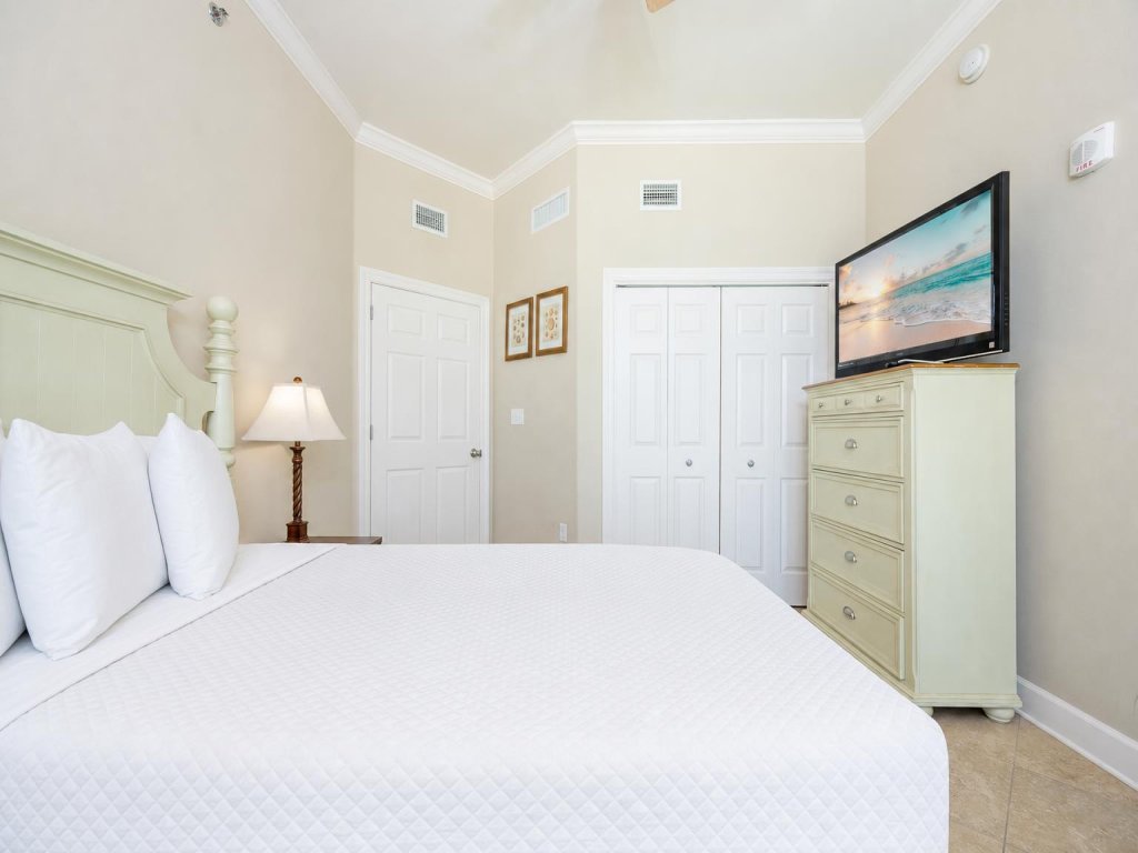 Phoenix West 2209 Vacation Rental in Orange Beach - RedAwning