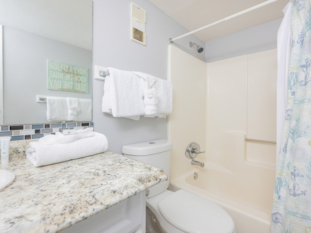 Island Winds West 174 Vacation Rental in Gulf Shores - RedAwning