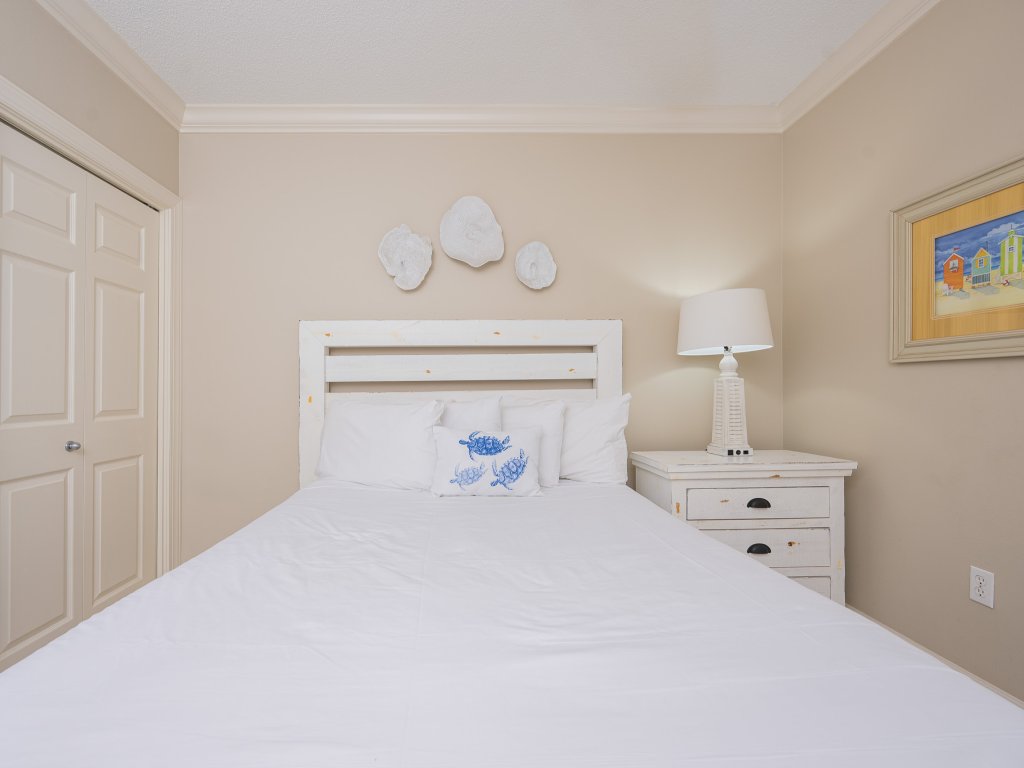 Phoenix X 910 Vacation Rental in Orange Beach - RedAwning