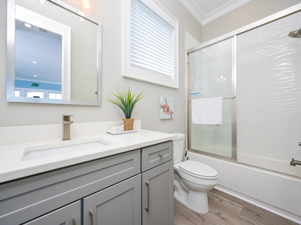 West Side Cottages U Vacation Rental in Gulf Shores - RedAwning