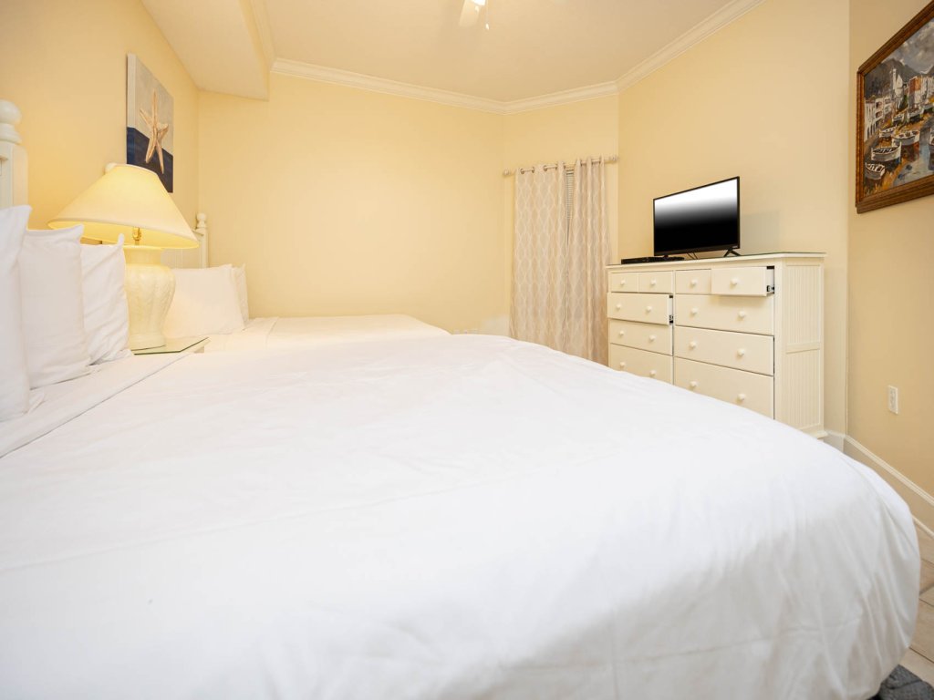 Phoenix on the Bay 1117 Vacation Rental in Orange Beach - RedAwning