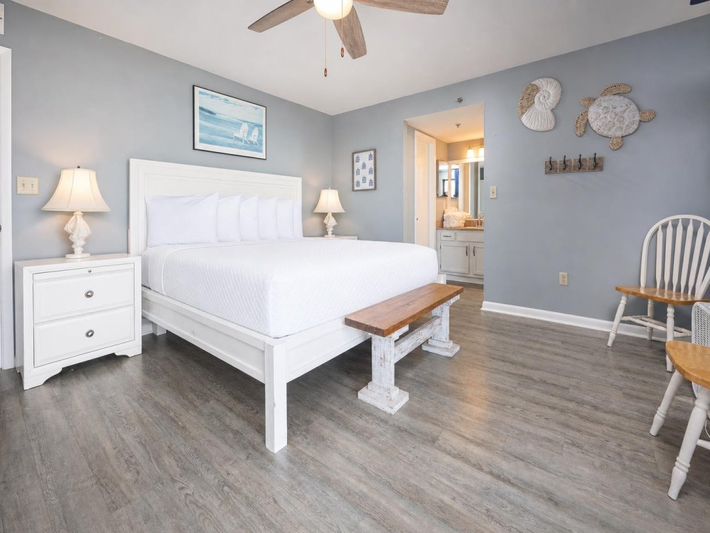 Phoenix I 1121 Vacation Rental in Orange Beach - RedAwning