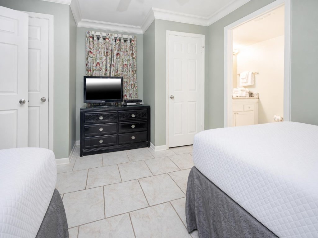Phoenix V 310 Vacation Rental in Orange Beach - RedAwning