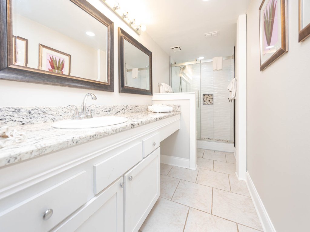 Phoenix V 310 Vacation Rental in Orange Beach - RedAwning