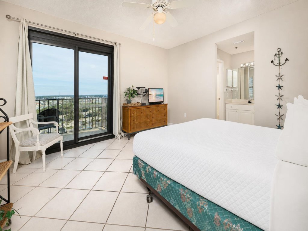 Phoenix East 1411 Vacation Rental in Orange Beach - RedAwning