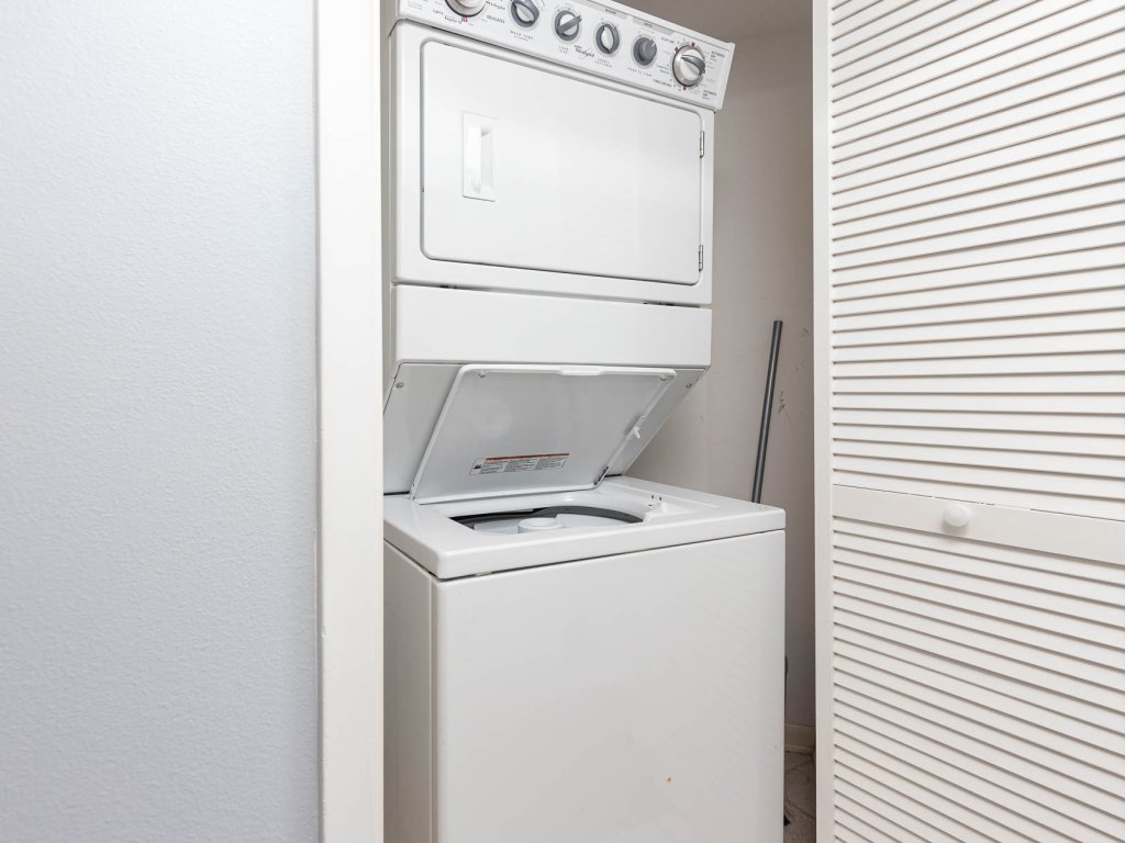 Phoenix V 516 Vacation Rental in Orange Beach - RedAwning