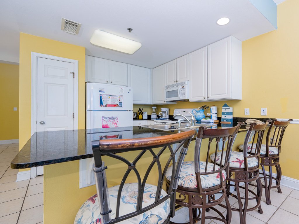 Lighthouse 1417 Vacation Rental in Gulf Shores - RedAwning