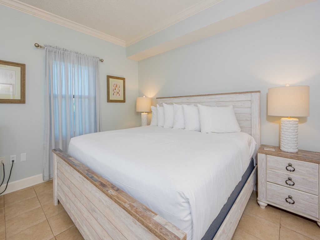 Phoenix on the Bay 1405 Vacation Rental in Orange Beach - RedAwning