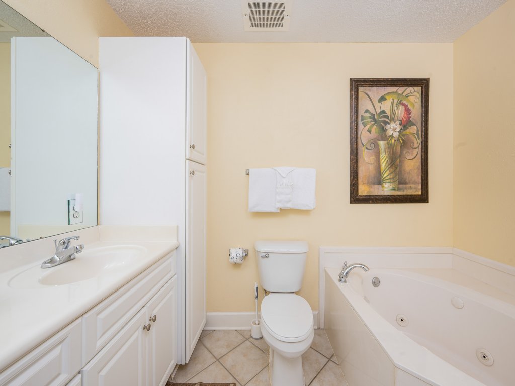 Phoenix on the Bay 1415 Vacation Rental in Orange Beach - RedAwning
