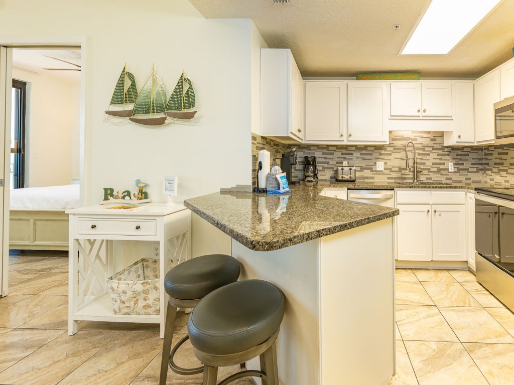 Phoenix X 415 Vacation Rental in Orange Beach - RedAwning