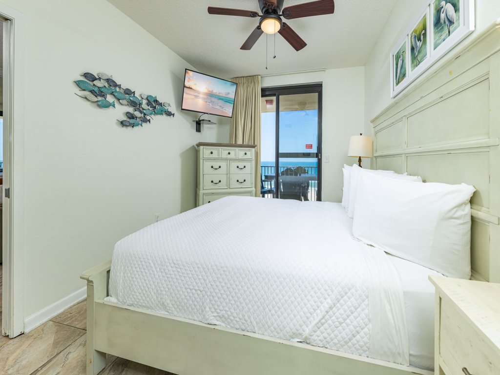 Phoenix X 415 Vacation Rental in Orange Beach - RedAwning