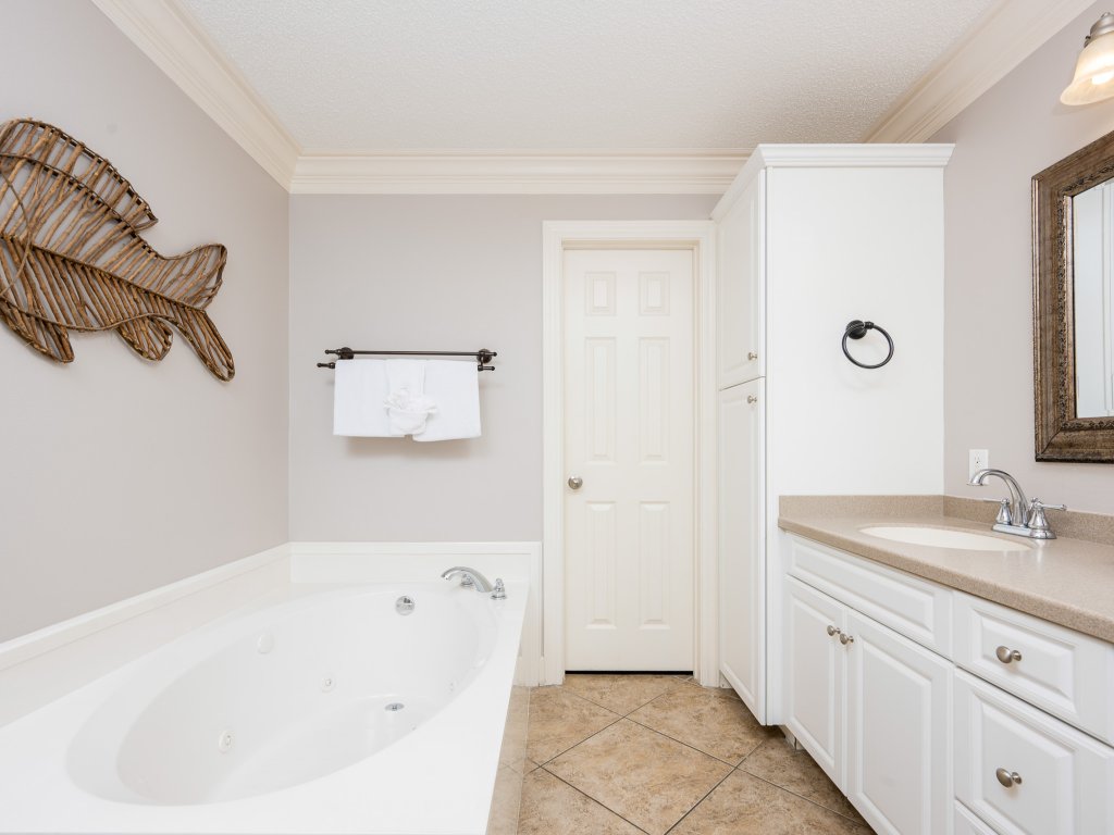 Phoenix West 302 Vacation Rental in Orange Beach - RedAwning