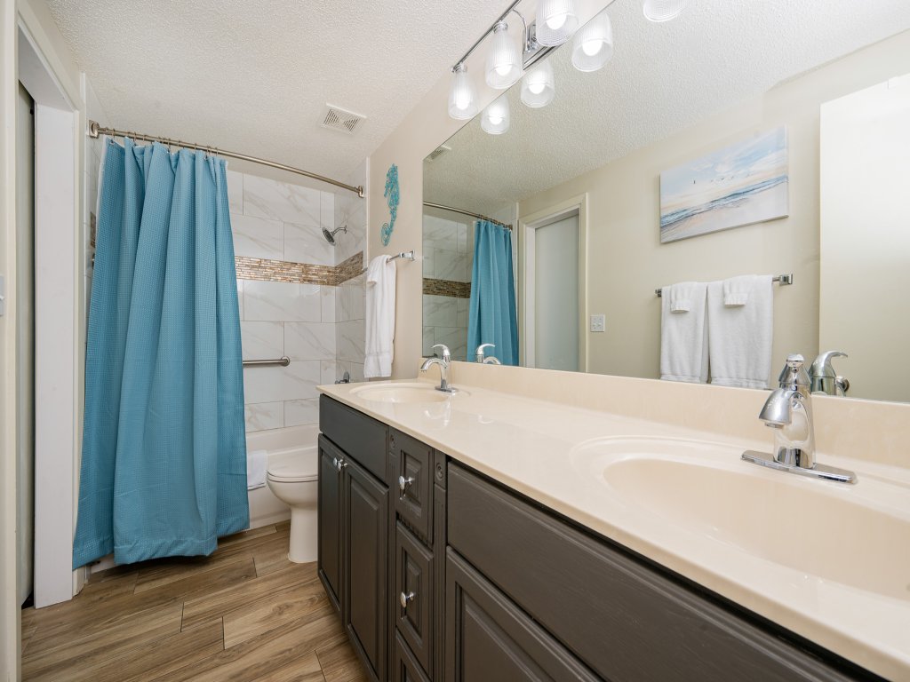 Phoenix X 1014 Vacation Rental in Orange Beach - RedAwning