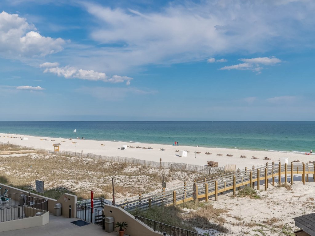 Phoenix III 3021 Vacation Rental in Orange Beach - RedAwning