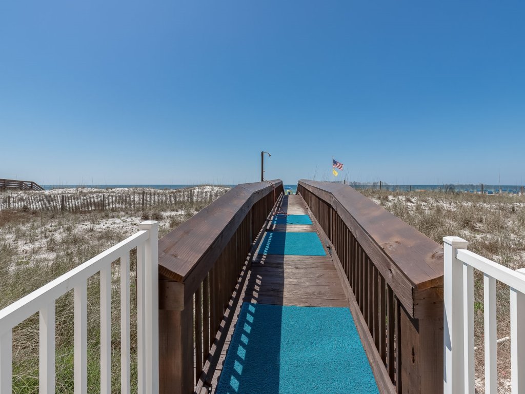 Harbour Place 207 Vacation Rental in Orange Beach - RedAwning