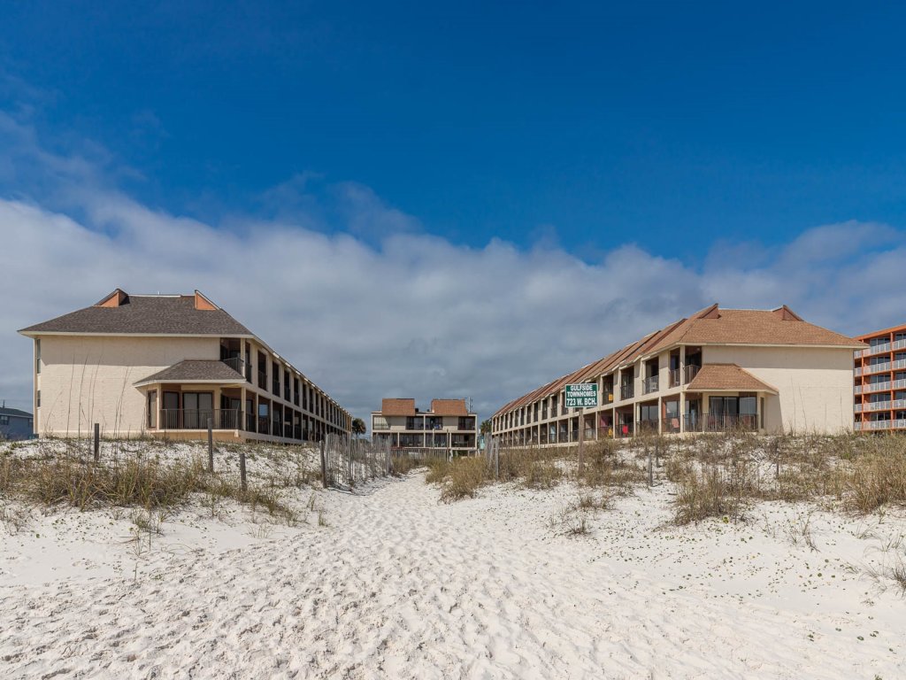 Gulf Side Townhomes 20 Vacation Rental in Gulf Shores - RedAwning