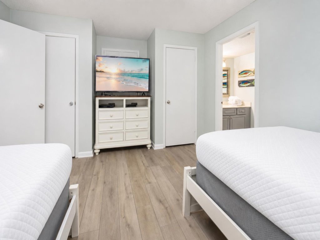 Phoenix East 410 Vacation Rental in Orange Beach - RedAwning