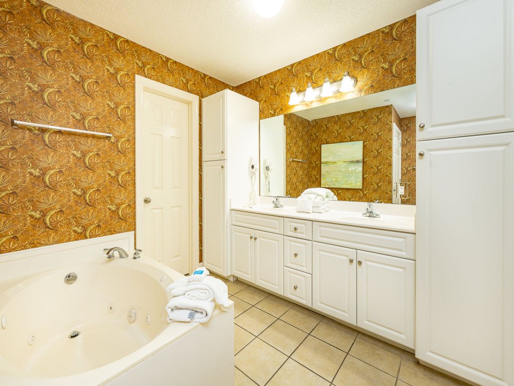 Phoenix West 602 Vacation Rental in Orange Beach - RedAwning