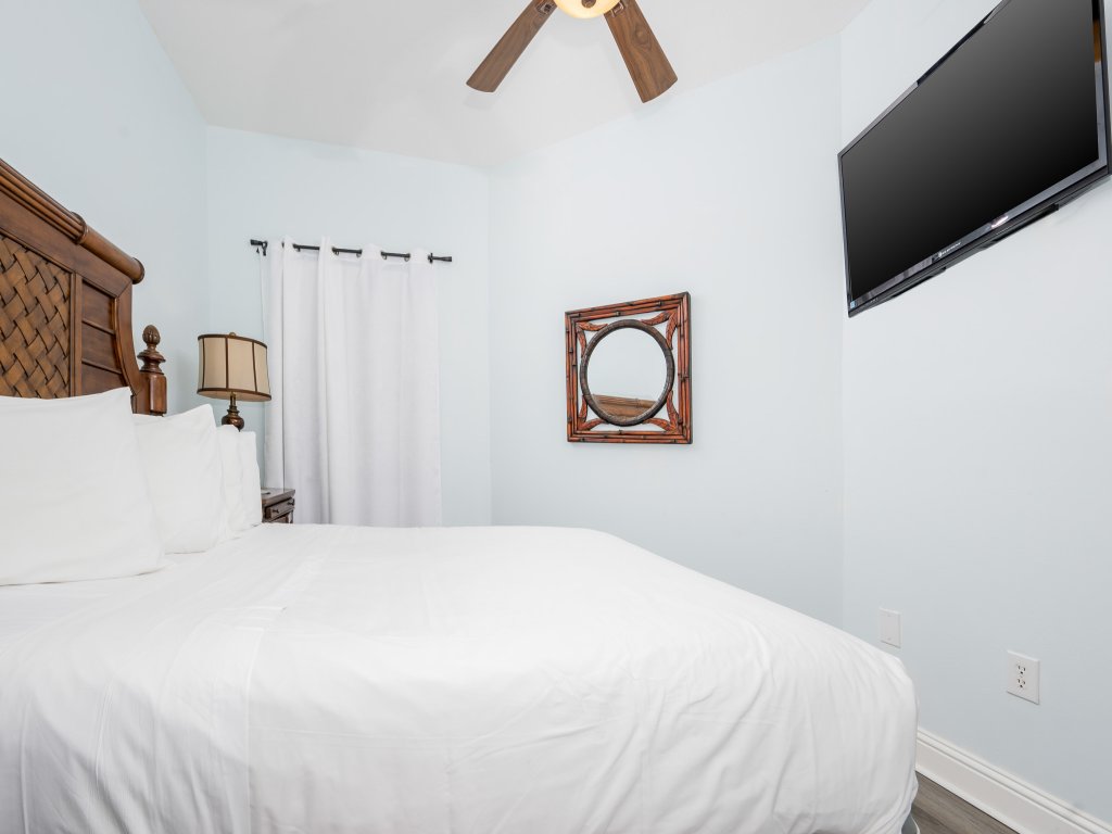 Lighthouse 215 Vacation Rental in Gulf Shores - RedAwning
