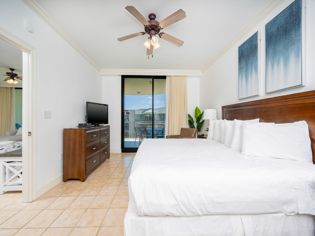Phoenix on the Bay 1524 Vacation Rental in Orange Beach - RedAwning