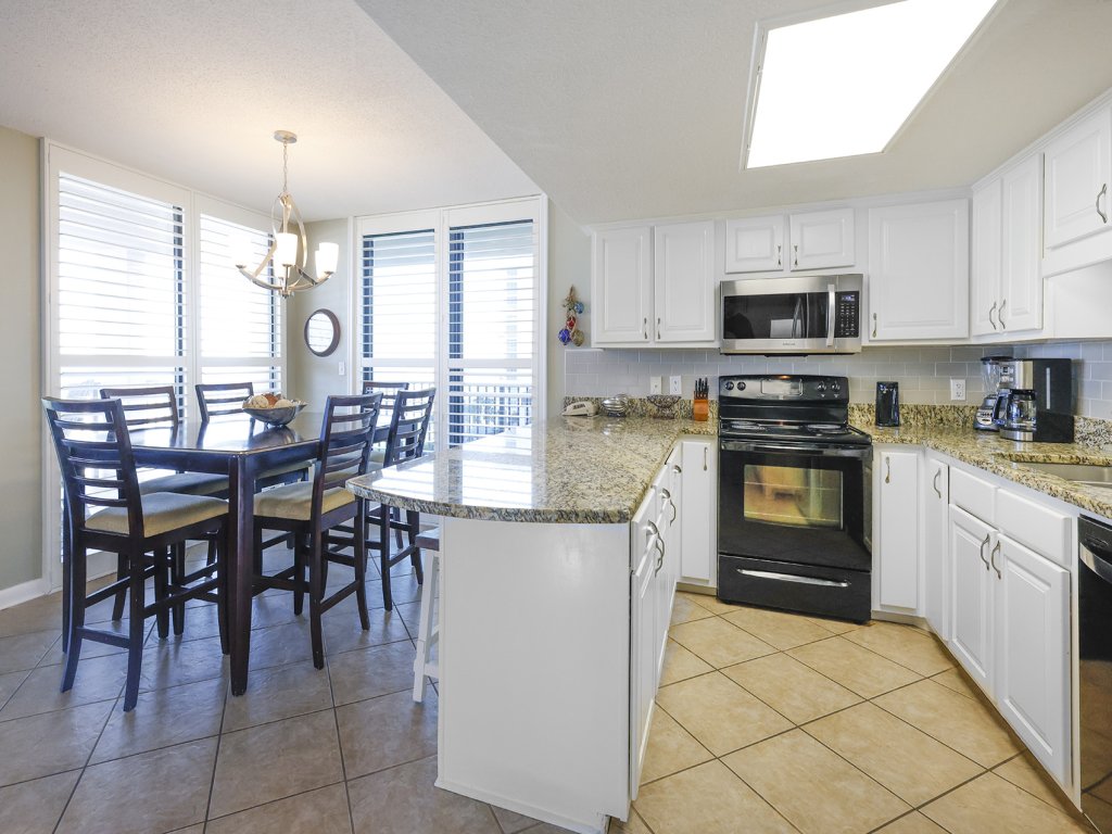 Phoenix East 2 2041 Vacation Rental in Orange Beach - RedAwning