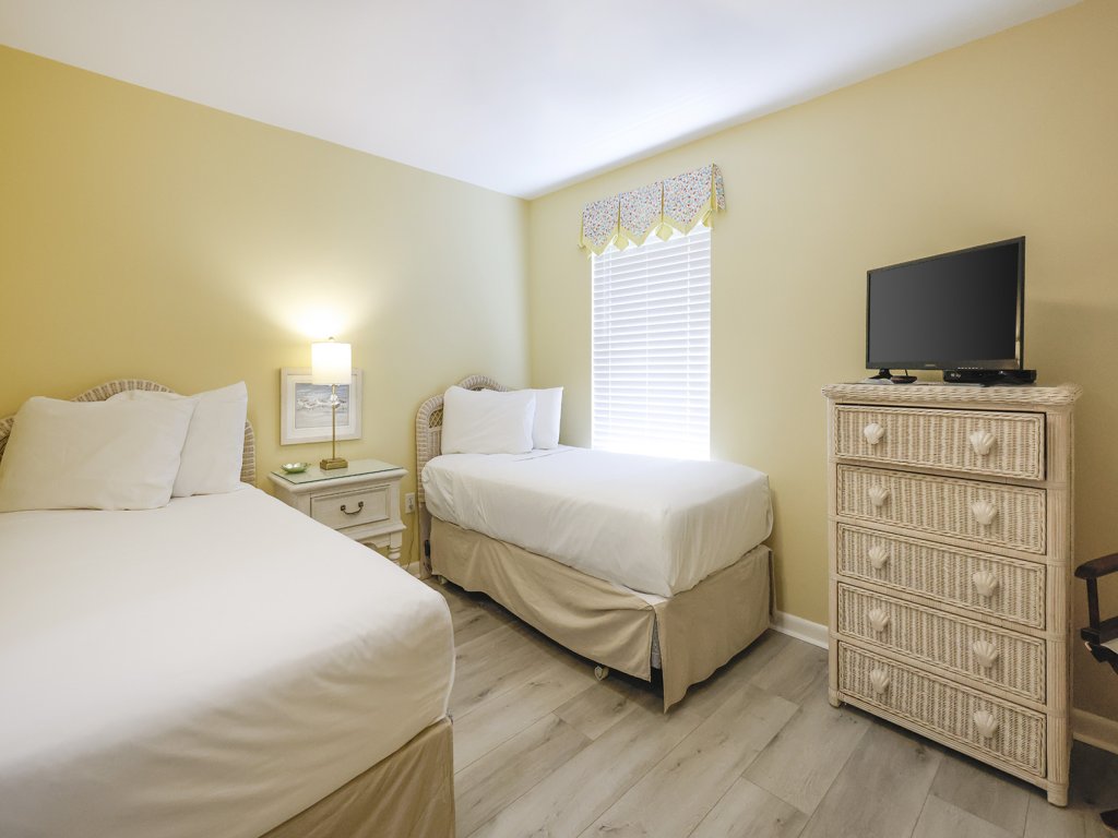 Phoenix VI 61001 Vacation Rental in Orange Beach - RedAwning