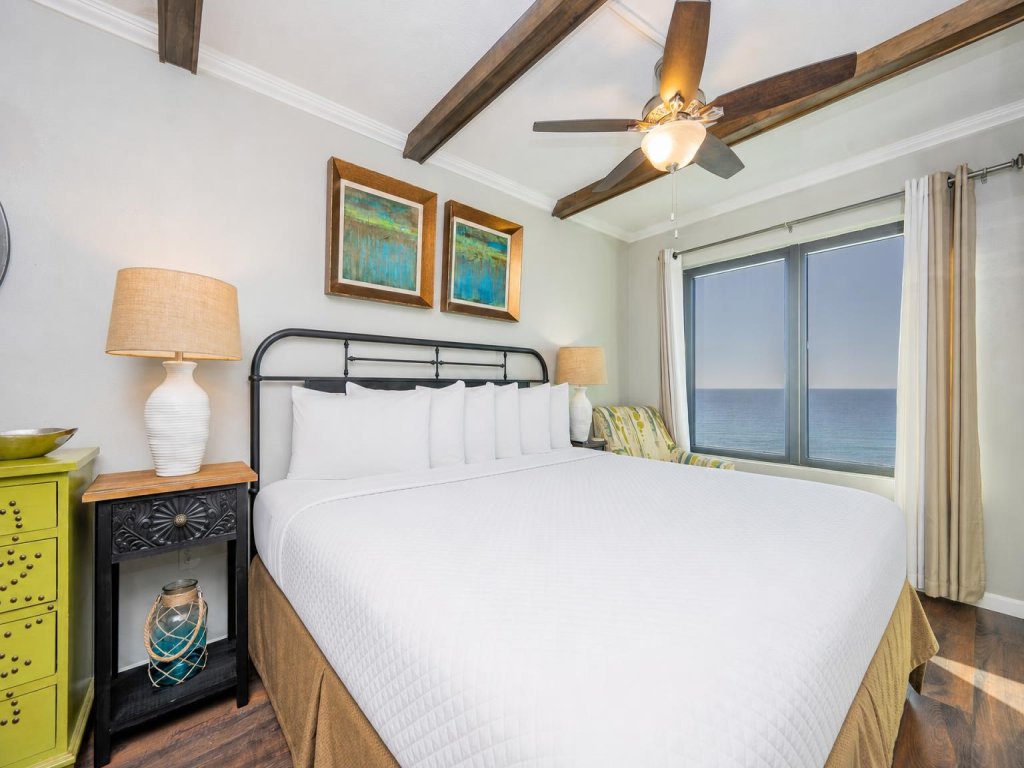 Island Winds East 708 Vacation Rental in Gulf Shores - RedAwning