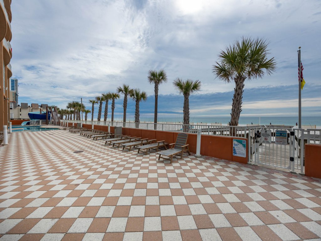 Phoenix Gulf Shores 702 Vacation Rental in Gulf Shores - RedAwning