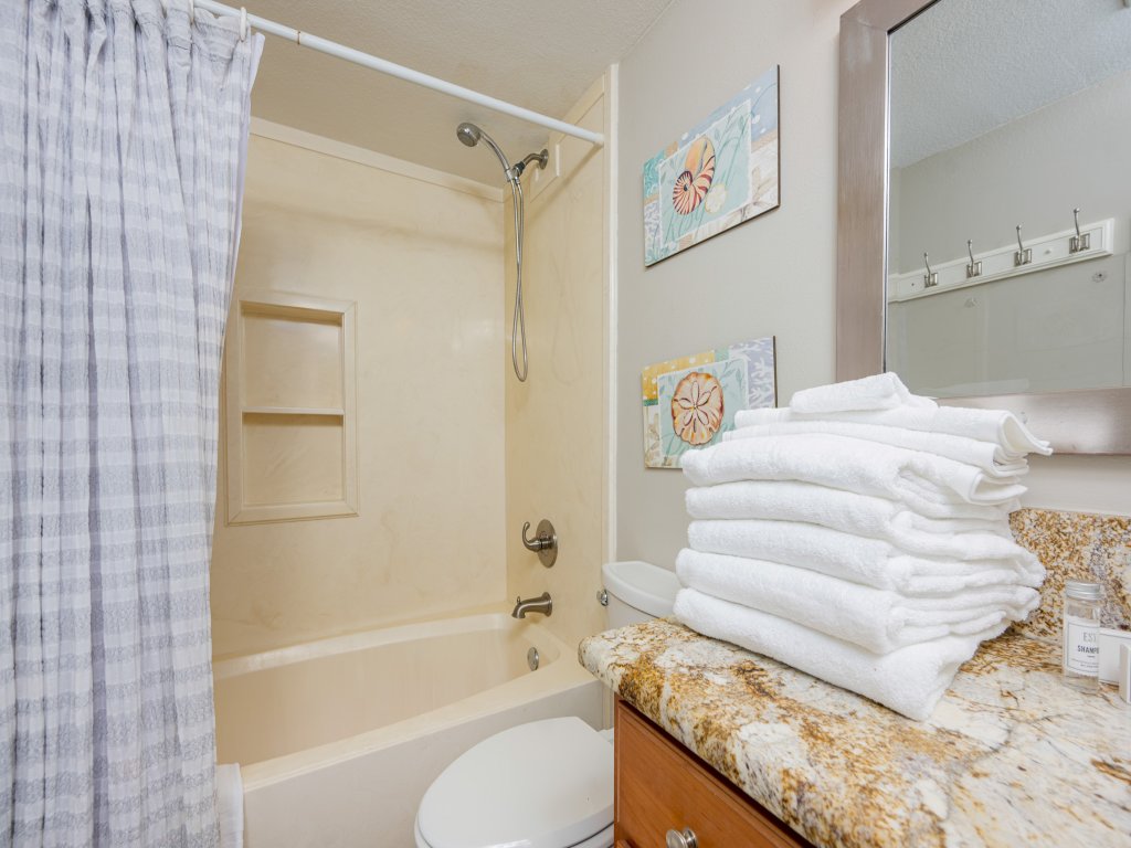 Phoenix IV 4023 Vacation Rental in Orange Beach - RedAwning