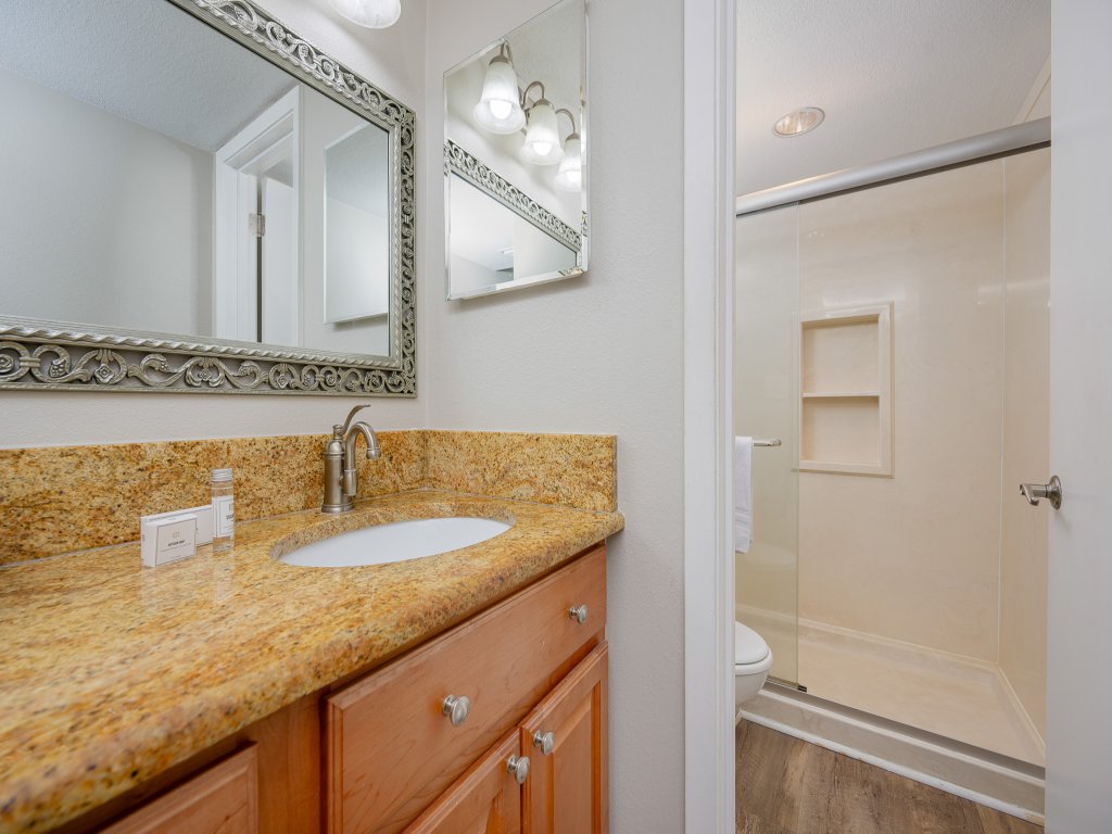 Phoenix IV 4023 Vacation Rental in Orange Beach - RedAwning