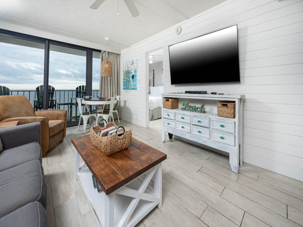 Island Winds East 802 Vacation Rental in Gulf Shores - RedAwning