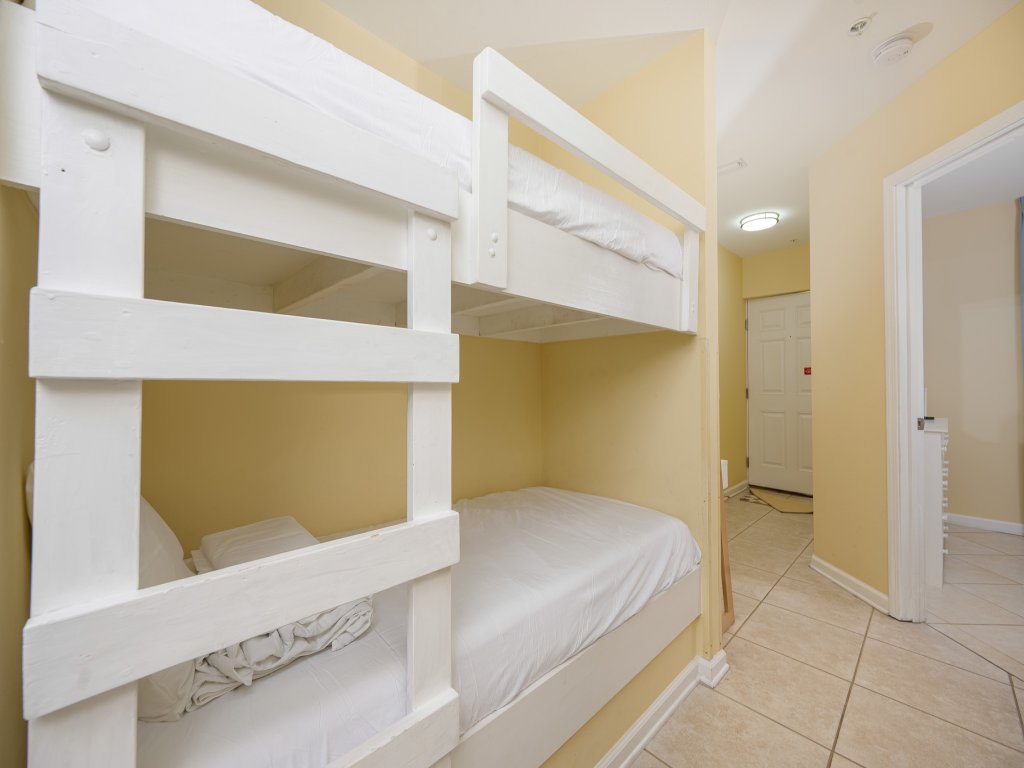 Grand Caribbean 323 Vacation Rental in Orange Beach - RedAwning