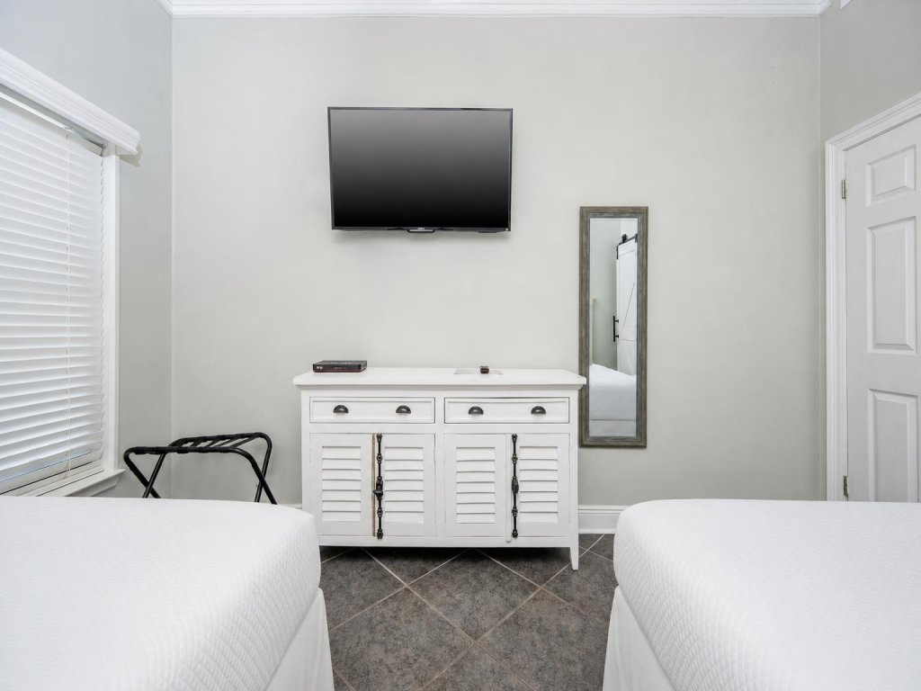 Phoenix I 1152 Vacation Rental in Orange Beach - RedAwning