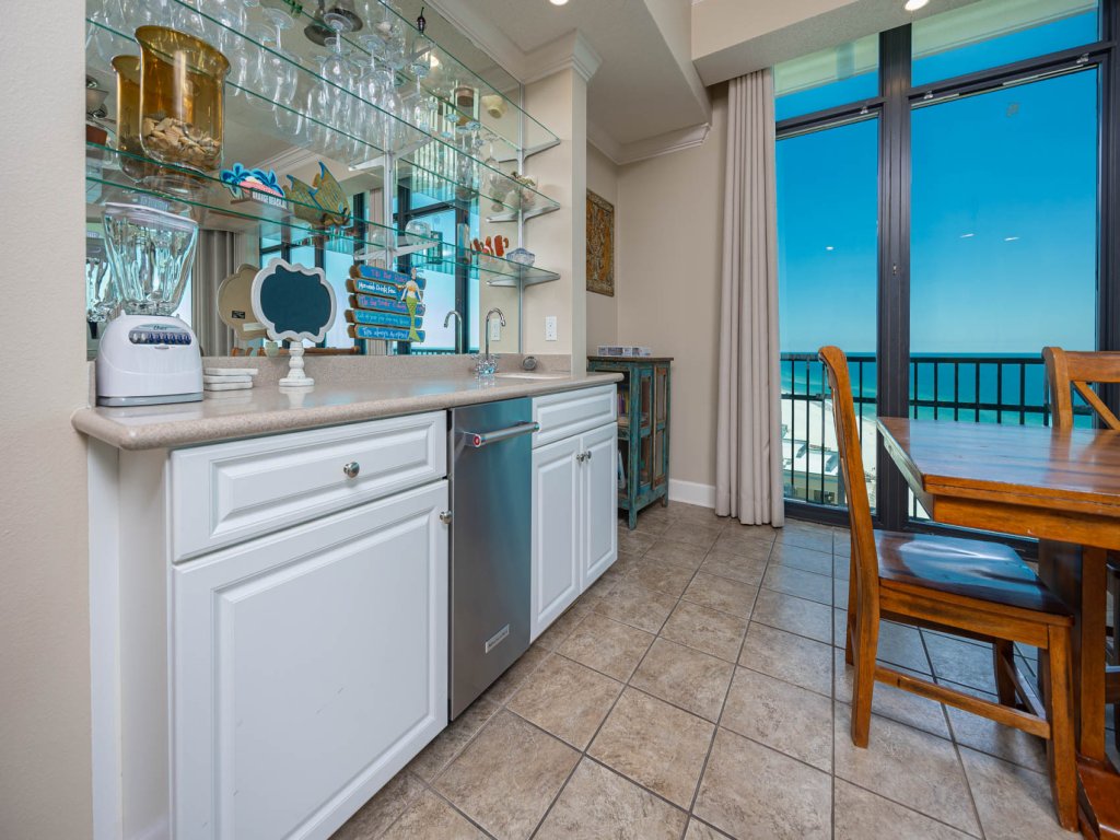 Phoenix West 1609 Vacation Rental in Orange Beach - RedAwning