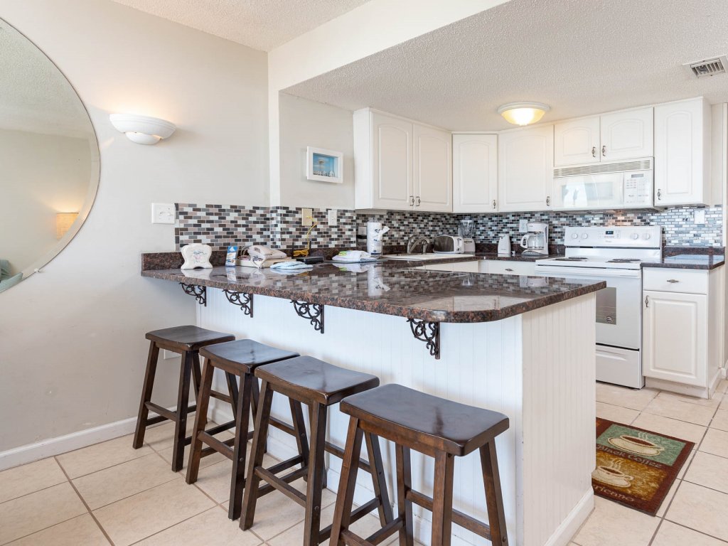 Gulf Shores Surf & Racquet 605A Vacation Rental in Gulf Shores - RedAwning