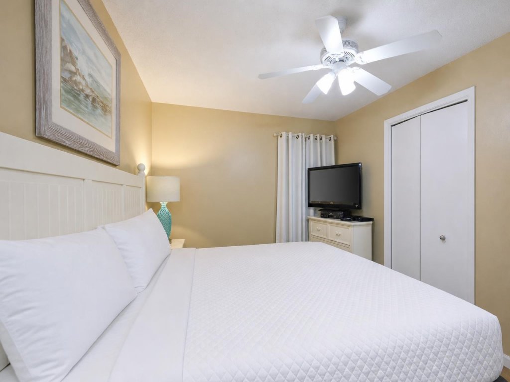 Phoenix East 502 Vacation Rental in Orange Beach - RedAwning