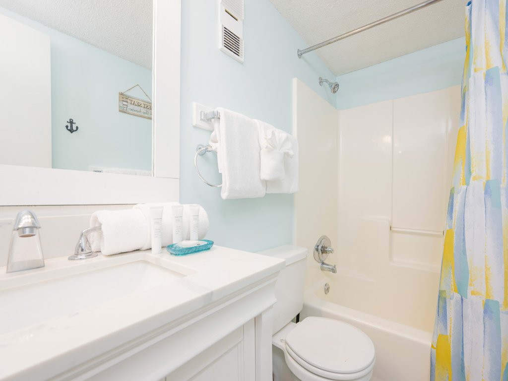 Island Winds West 473 Vacation Rental in Gulf Shores - RedAwning