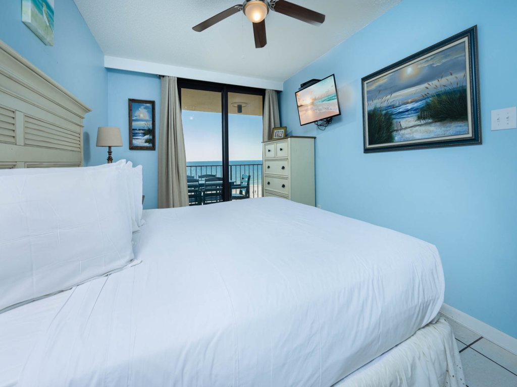 Phoenix III 3048 Vacation Rental in Orange Beach - RedAwning