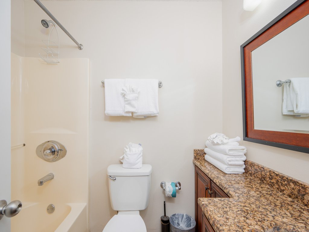 Phoenix V 1401 Vacation Rental in Orange Beach - RedAwning