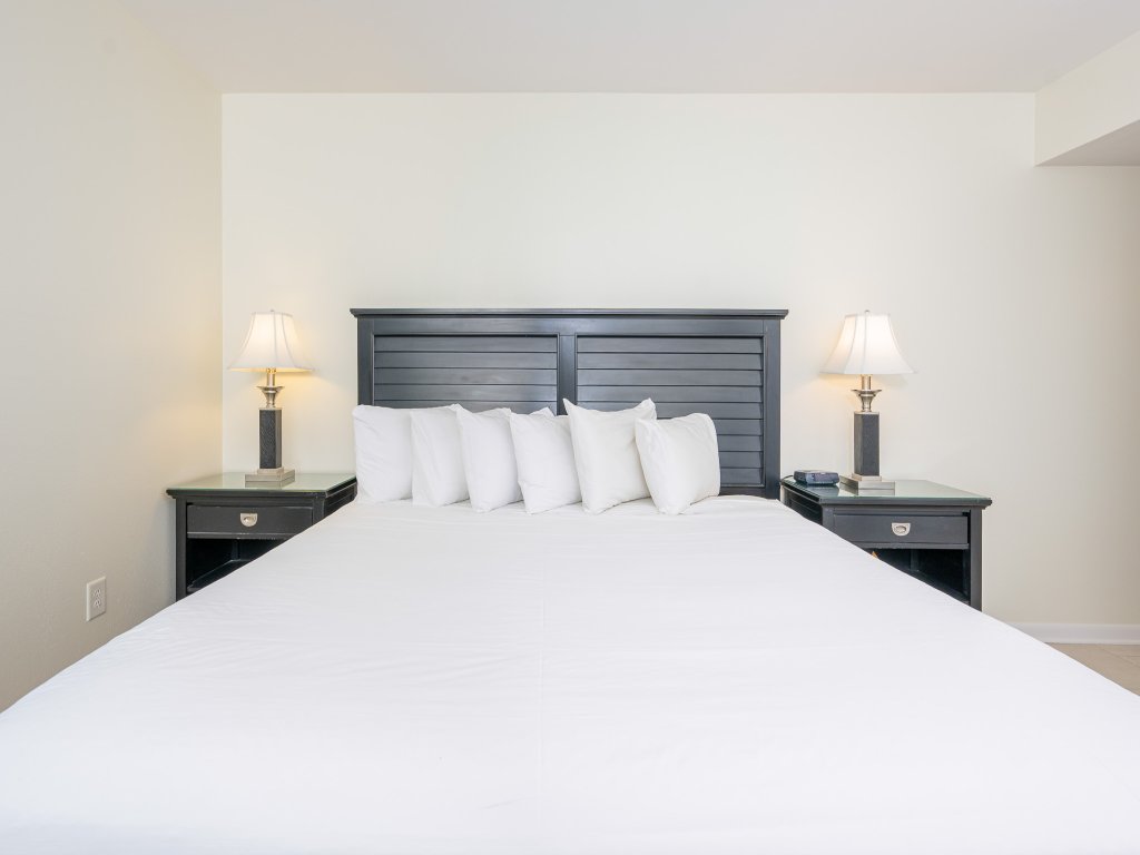 Phoenix X 504 Vacation Rental in Orange Beach - RedAwning