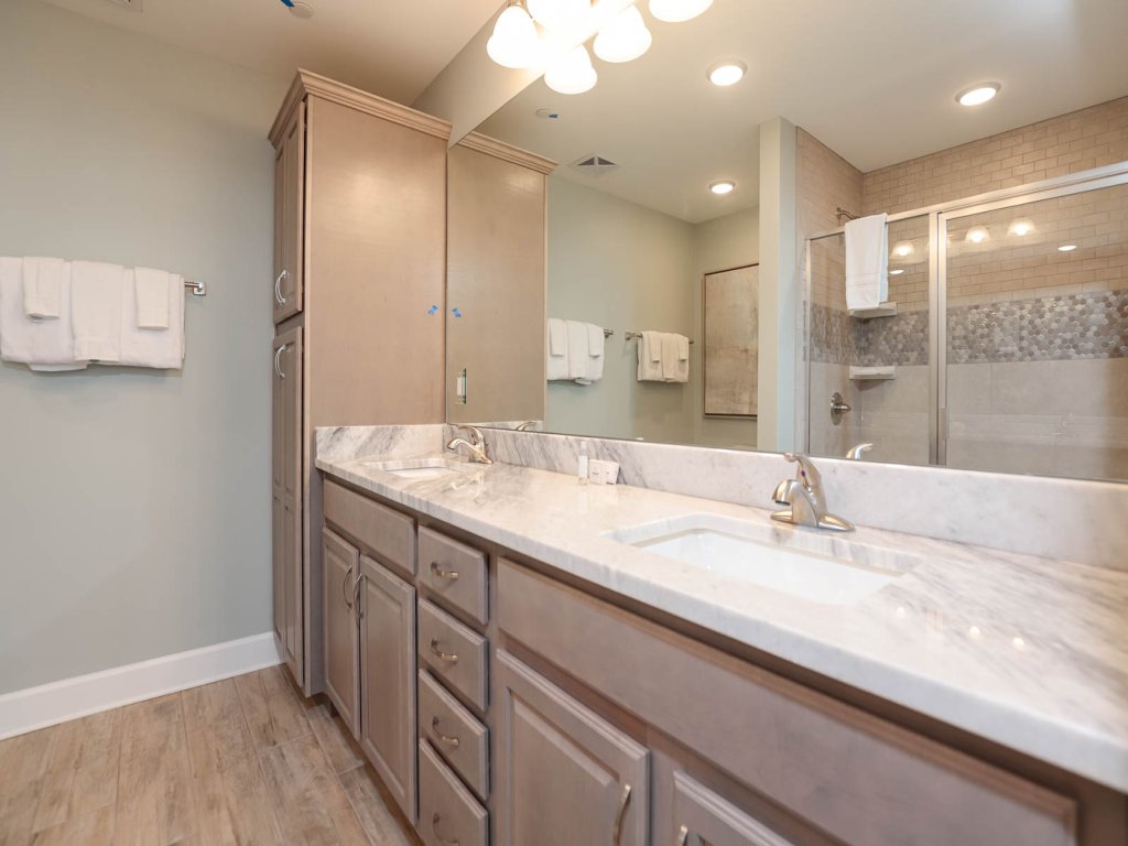 Phoenix Orange Beach II 1705 Vacation Rental in Orange Beach - RedAwning