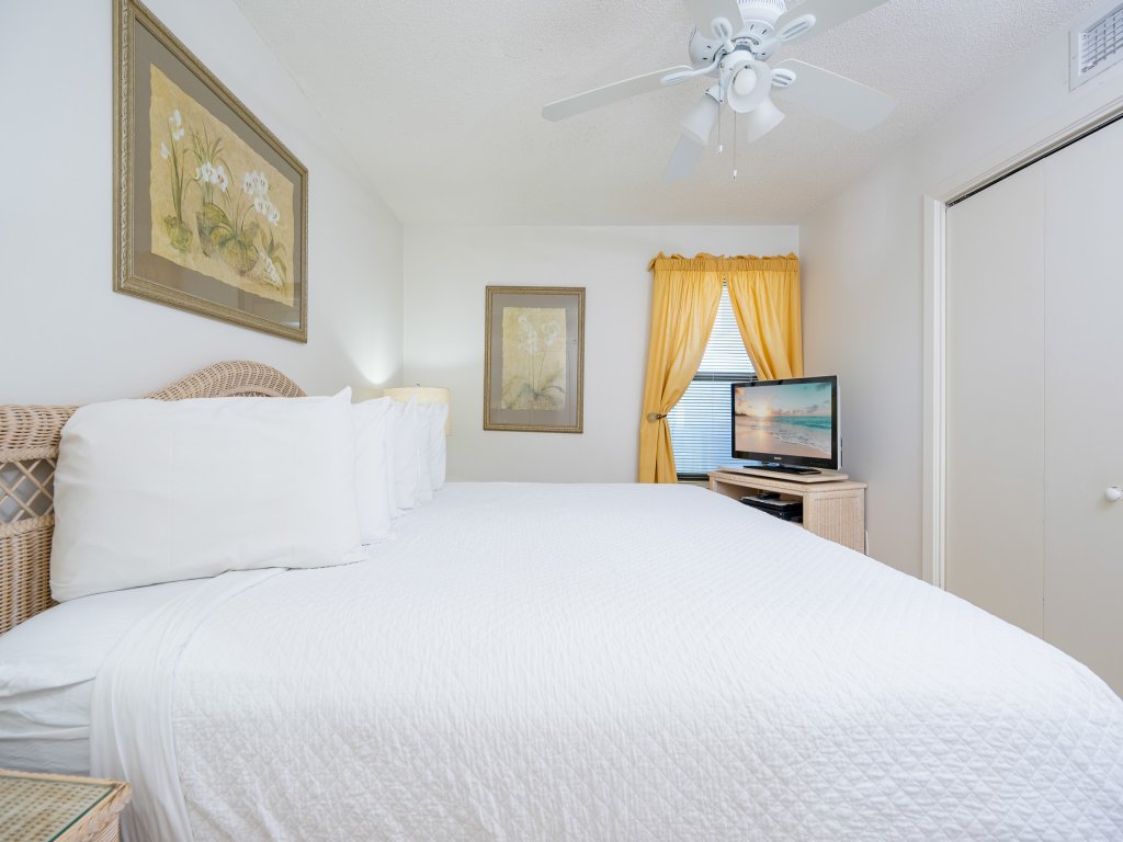 Phoenix V 911 Vacation Rental in Orange Beach - RedAwning