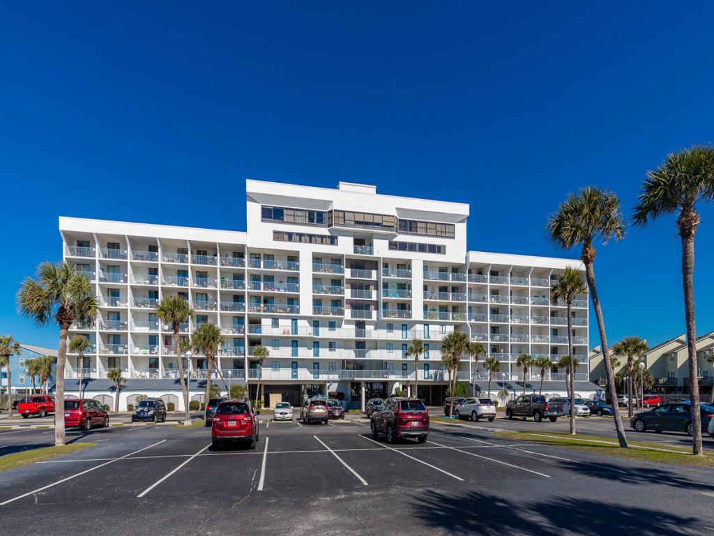 Gulf Shores Surf & Racquet 703C Vacation Rental in Gulf Shores - RedAwning