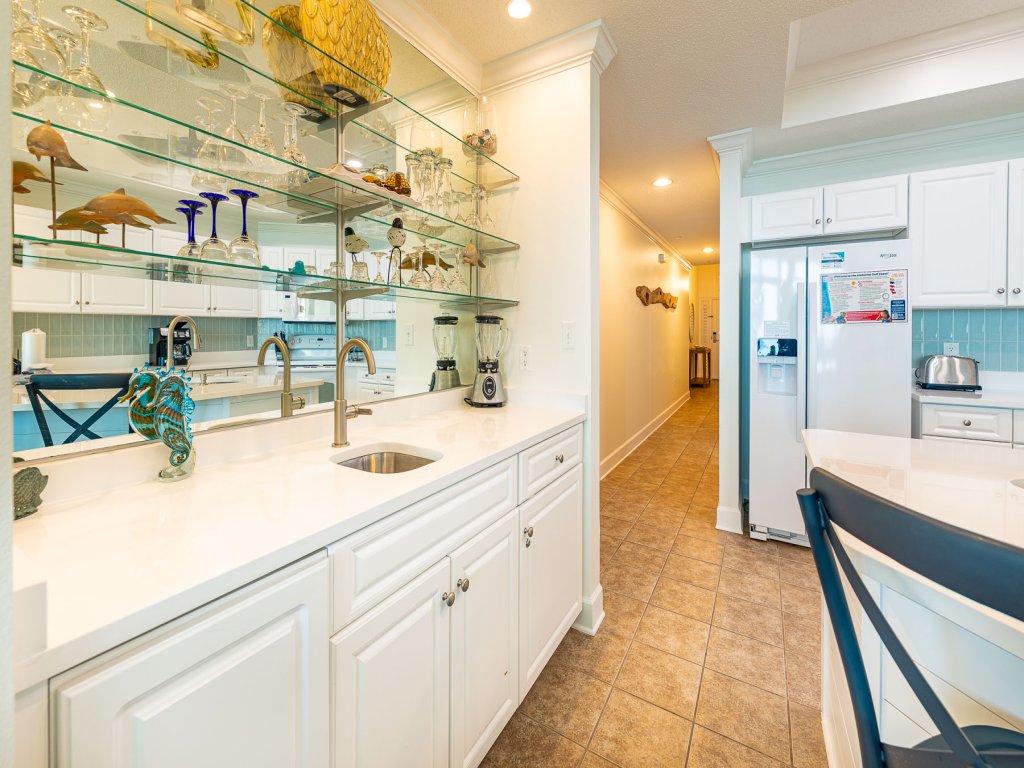 Phoenix West 1602 Vacation Rental in Orange Beach - RedAwning