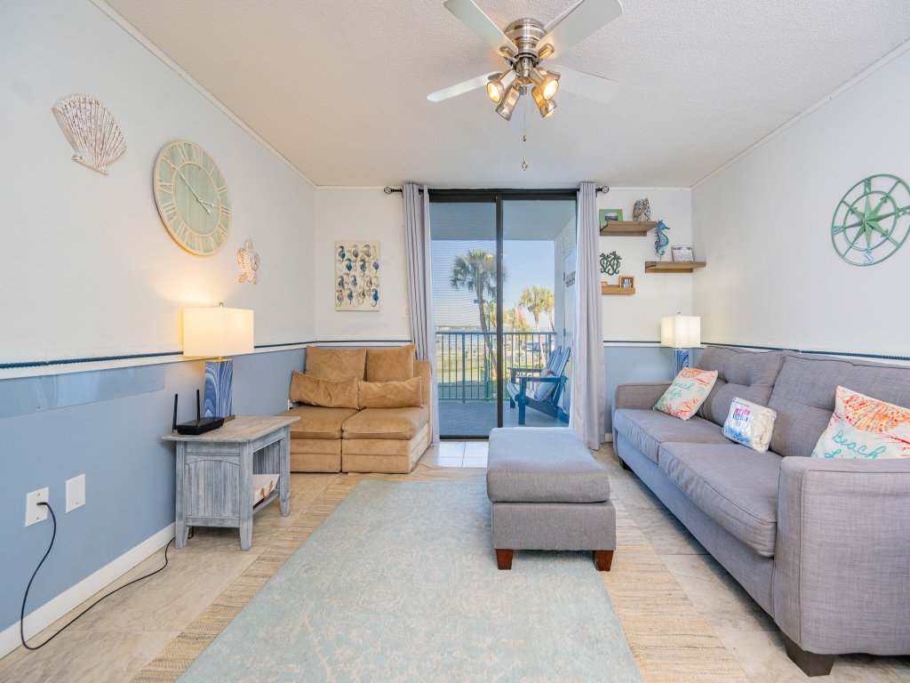 Gulf Shores Surf & Racquet 202B Vacation Rental in Gulf Shores - RedAwning