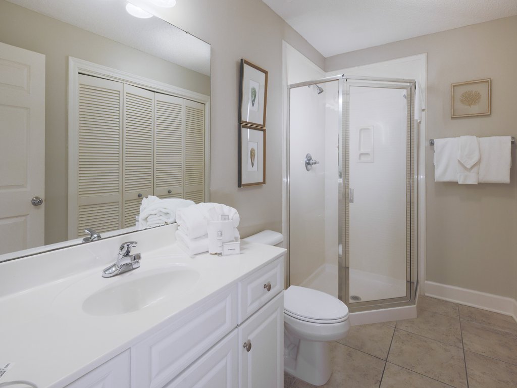 Phoenix West 2208 Vacation Rental in Orange Beach - RedAwning