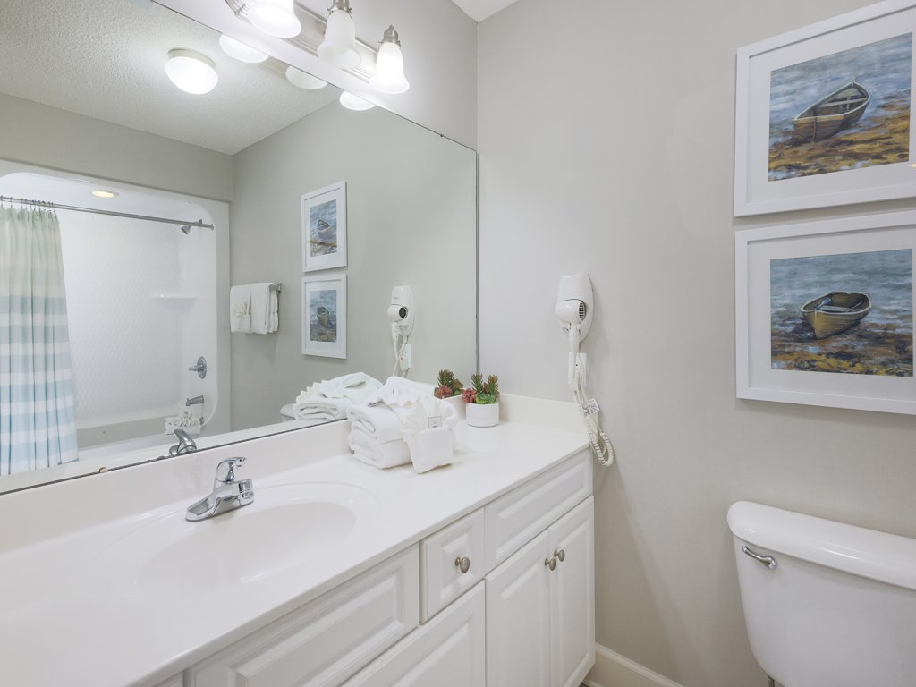 Phoenix West 2208 Vacation Rental in Orange Beach - RedAwning