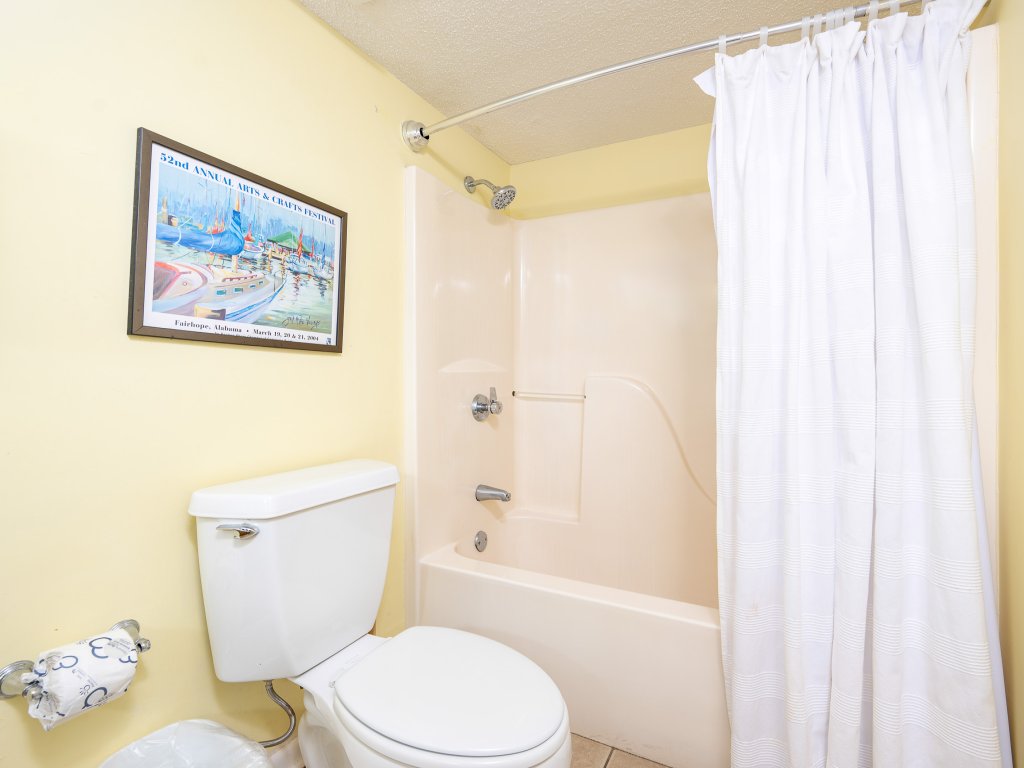 Phoenix IV 4064 Vacation Rental in Orange Beach - RedAwning