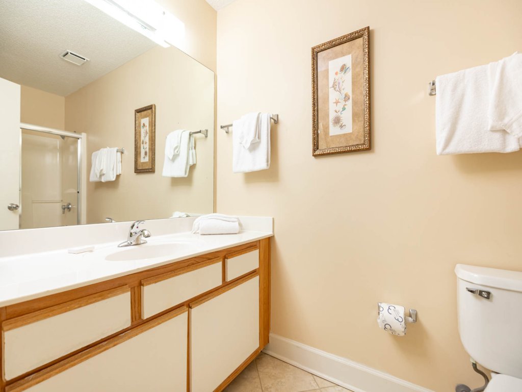 Phoenix East 1504 Vacation Rental in Orange Beach - RedAwning