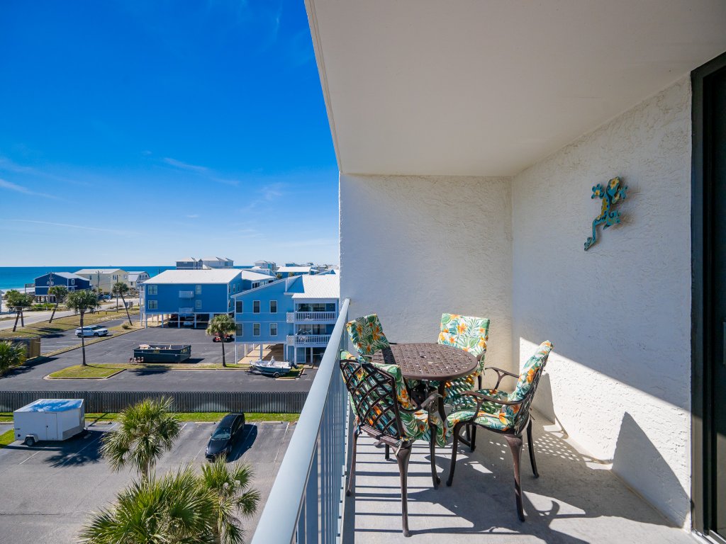 Gulf Shores Surf & Racquet 503A Vacation Rental in Gulf Shores - RedAwning